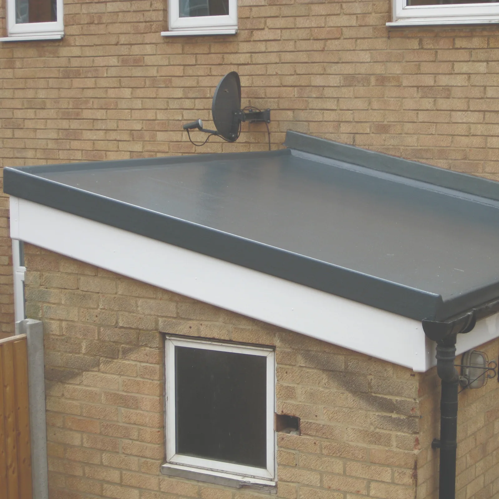 An EPDM rubber flat roof